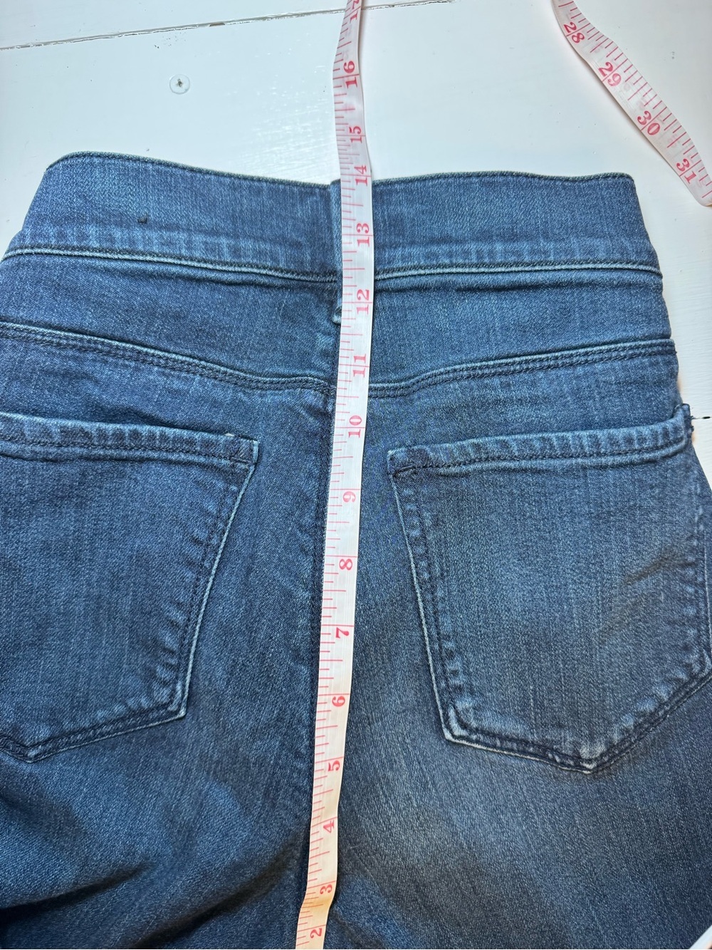 Ann Taylor Dark Wash Skinny Jeans Size 4 - Picture 13 of 14